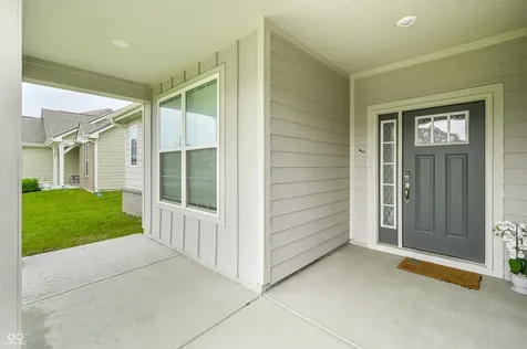 2560 Lanai Lane Greenwood IN 46143