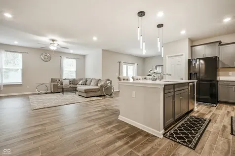 2560 Lanai Lane Greenwood IN 46143