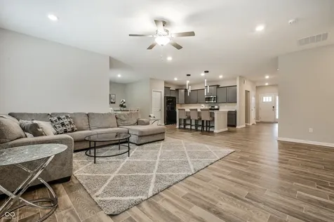 2560 Lanai Lane Greenwood IN 46143