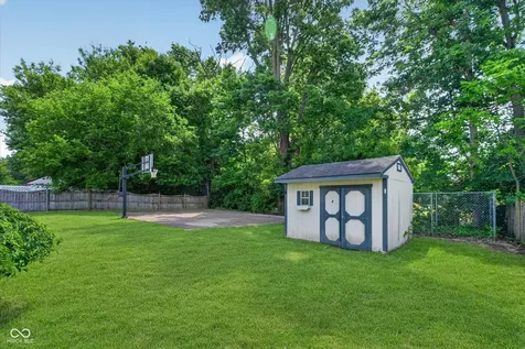 1419 Keensburg Court Indianapolis IN 46228
