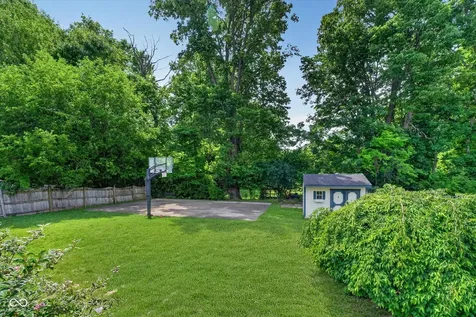 1419 Keensburg Court Indianapolis IN 46228