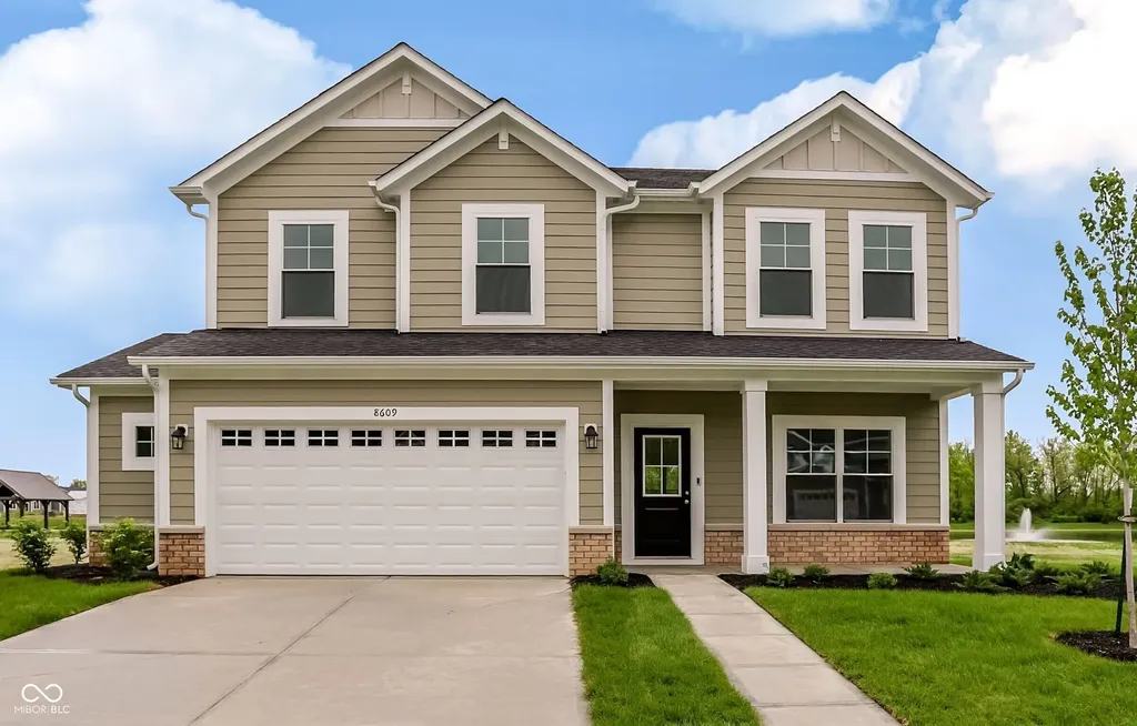 8609 Meadowlands Court Plainfield IN 46168