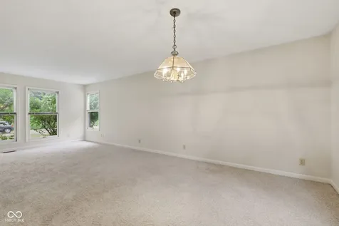 5635 Arabian Court Indianapolis IN 46228