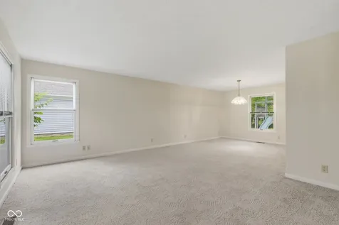 5635 Arabian Court Indianapolis IN 46228