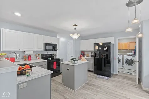 4709 Oakton Way Greenwood IN 46143