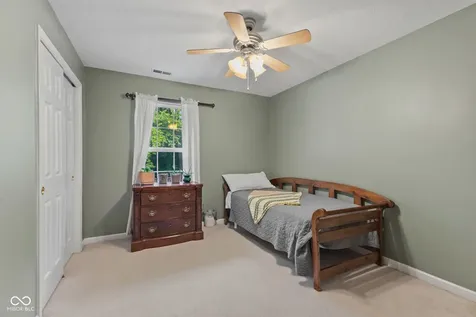 4709 Oakton Way Greenwood IN 46143