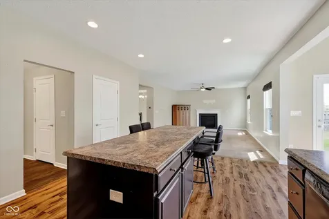 2859 Holiday Way Greenwood IN 46143