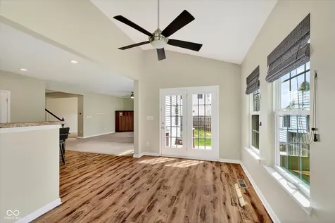 2859 Holiday Way Greenwood IN 46143