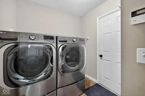 5337 Pelham Way Indianapolis IN 46216