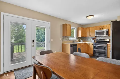 5337 Pelham Way Indianapolis IN 46216