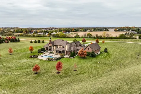 12318 E 196th Street Noblesville IN 46060