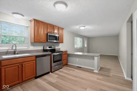 1322 Butternut Lane Indianapolis IN 46234