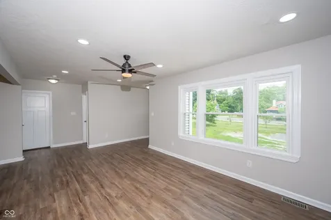 6356 Michigan Road Indianapolis IN 46268