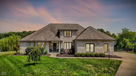 6560 Calais Circle Indianapolis IN 46220