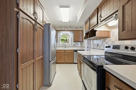 2945 N Lawndale Avenue Indianapolis IN 46224