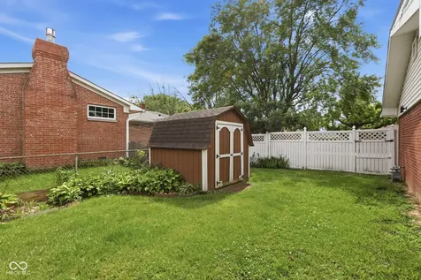 2945 N Lawndale Avenue Indianapolis IN 46224