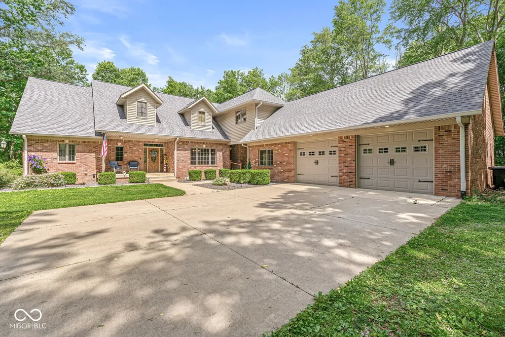 5599 N Brandywine Road Shelbyville IN 46176