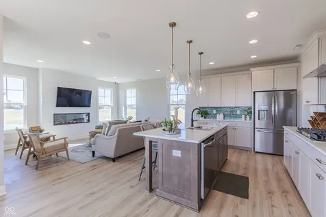 7441 Peristyle Lane Mccordsville IN 46055