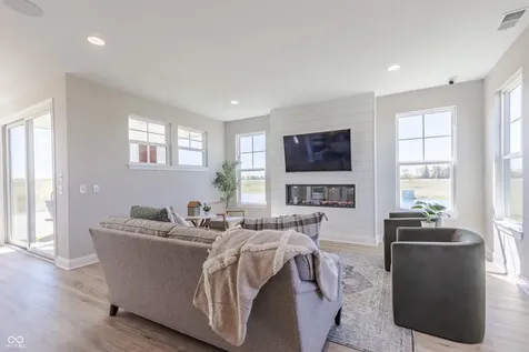 7441 Peristyle Lane Mccordsville IN 46055