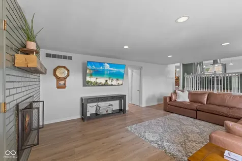 4847 S Eaton Avenue Indianapolis IN 46239