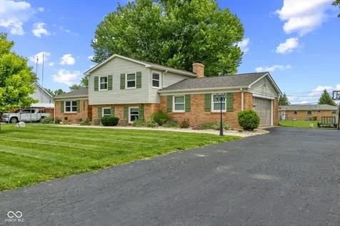 4847 S Eaton Avenue Indianapolis IN 46239