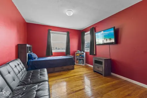 4847 S Eaton Avenue Indianapolis IN 46239