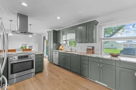 4847 S Eaton Avenue Indianapolis IN 46239