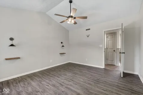 191 Suncrest Drive Greenwood IN 46143