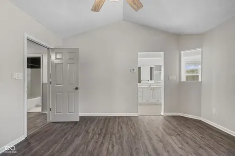 191 Suncrest Drive Greenwood IN 46143