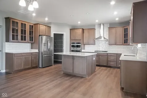1951 Cobbett Drive Avon IN 46123