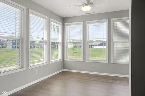 1951 Cobbett Drive Avon IN 46123