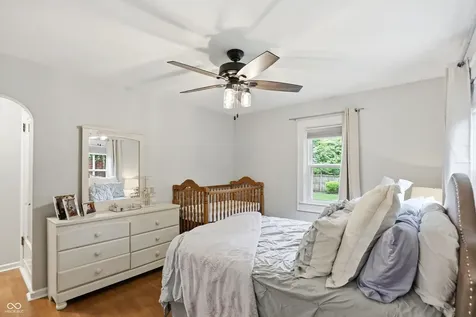 5944 Evanston Avenue Indianapolis IN 46220