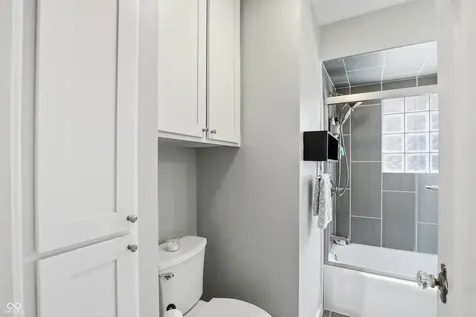 5944 Evanston Avenue Indianapolis IN 46220