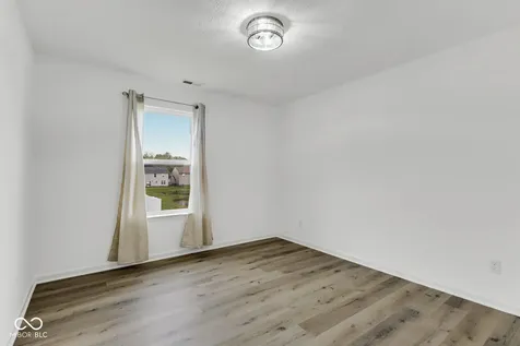 8363 Sotheby Drive Indianapolis IN 46239