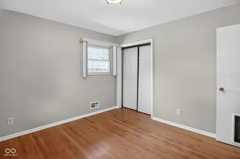 727 Lawrence Avenue Indianapolis IN 46227