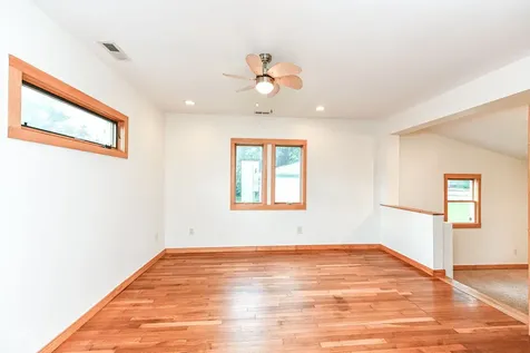 1102 E 49th Street Indianapolis IN 46205