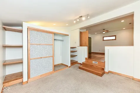 1102 E 49th Street Indianapolis IN 46205