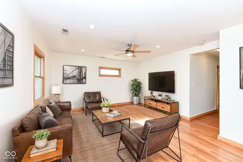 1102 E 49th Street Indianapolis IN 46205