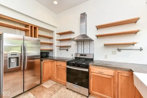 1102 E 49th Street Indianapolis IN 46205