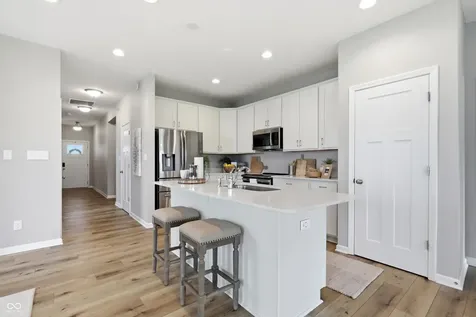 131 Hovden Drive Cicero IN 46034
