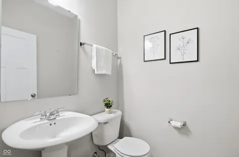 131 Hovden Drive Cicero IN 46034