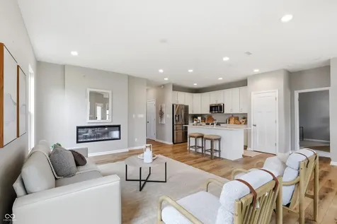 131 Hovden Drive Cicero IN 46034