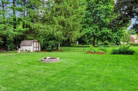 3846 Wyandotte Trail Indianapolis IN 46240