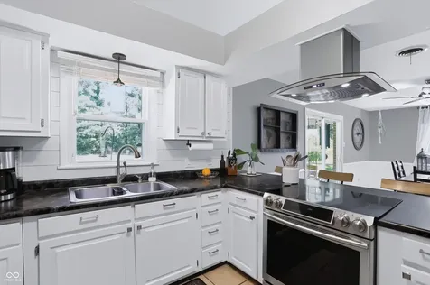 3846 Wyandotte Trail Indianapolis IN 46240