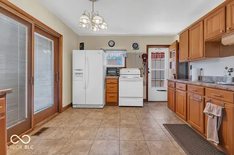 7667 N John Young Road Unionville IN 47468