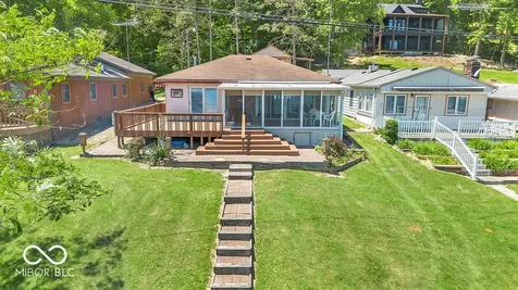 7667 N John Young Road Unionville IN 47468