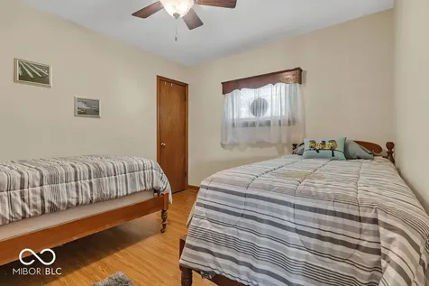 7667 N John Young Road Unionville IN 47468