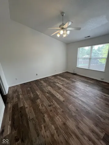 12564 Geist Cove Drive Indianapolis IN 46236