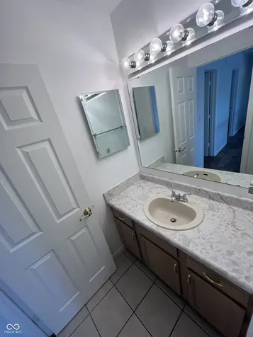 12564 Geist Cove Drive Indianapolis IN 46236