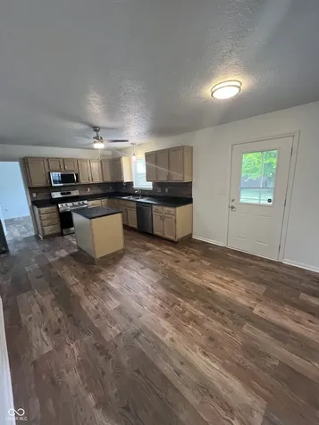 12564 Geist Cove Drive Indianapolis IN 46236